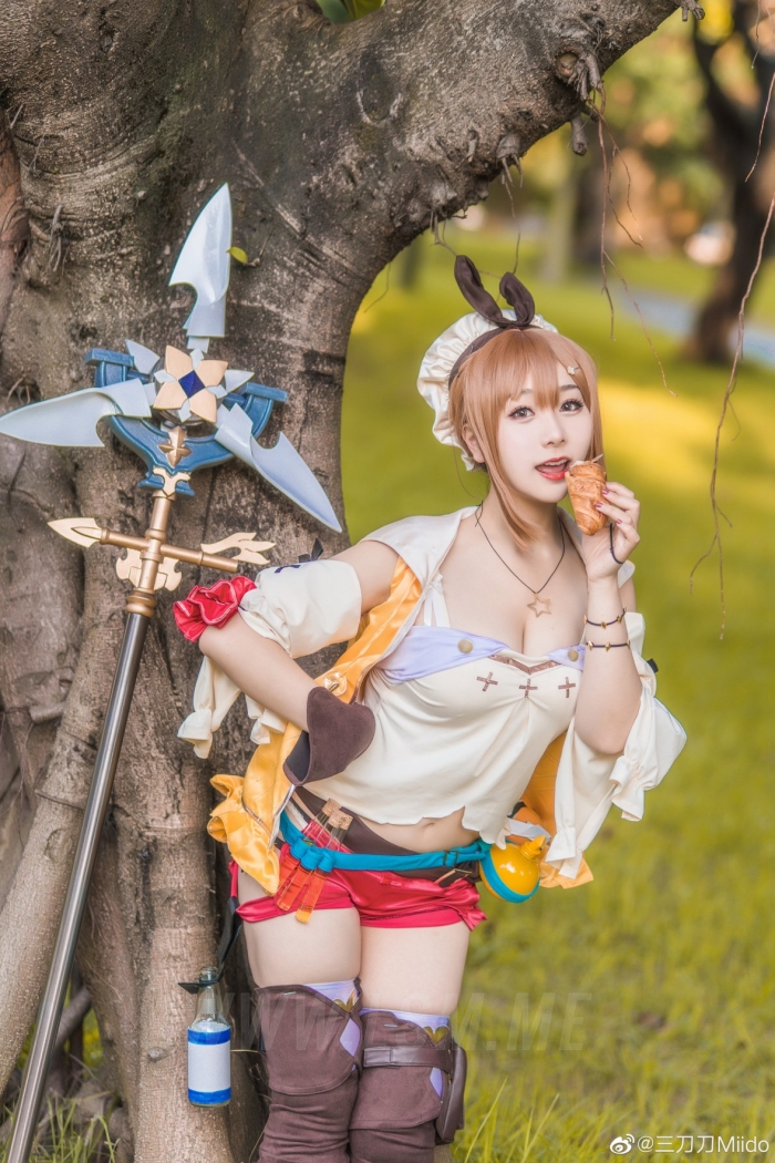Whooty 莱莎的炼金工房Cosplay - Atelier Ryza Amateur Sex Tapes