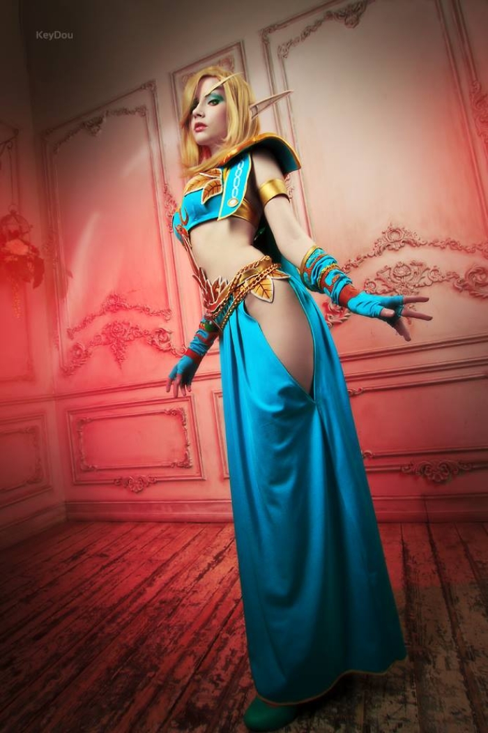 Blood Elf Wearing Robes Of The Guardian Saint (World Of Warcraft)
